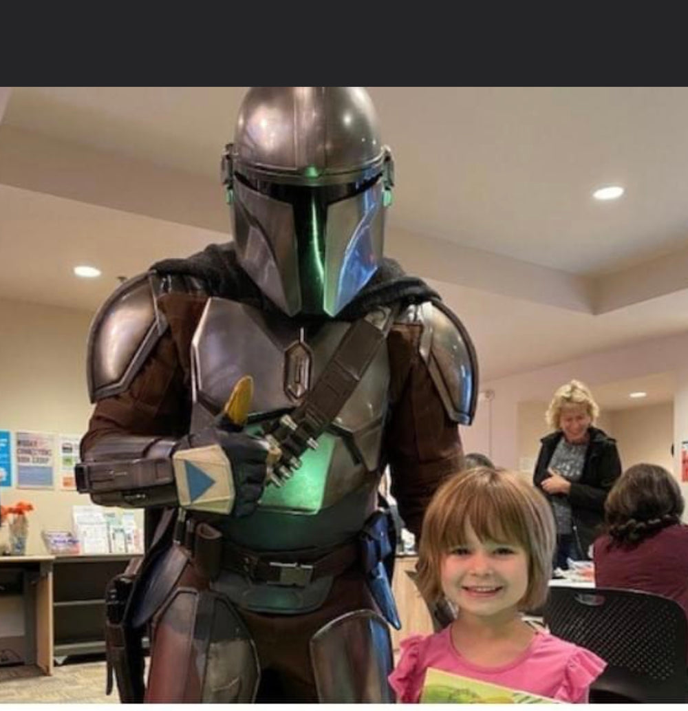The Armory Gallery – Fan Showcases from the Outer Rim – Outer Rim Props LLC