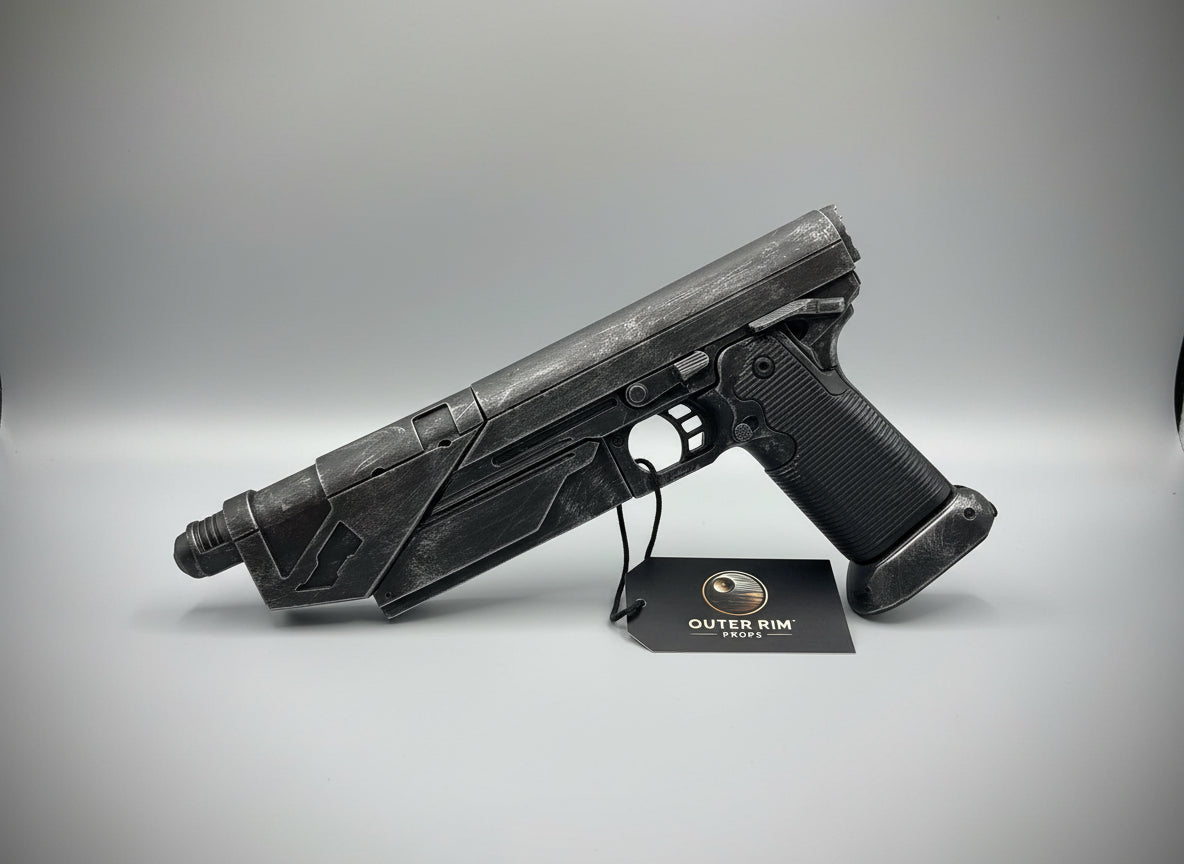 Bo-Katan WESTAR-35 Blaster Replica – Weathered Finish, Outer Rim Props
