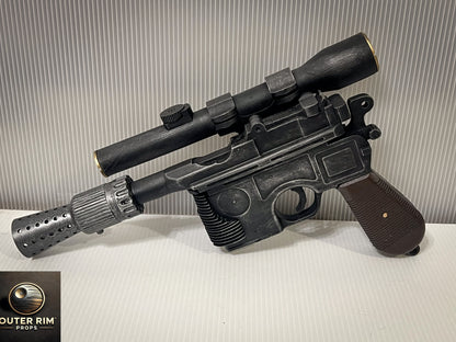 han-solo-dl-44-prop-cosplay